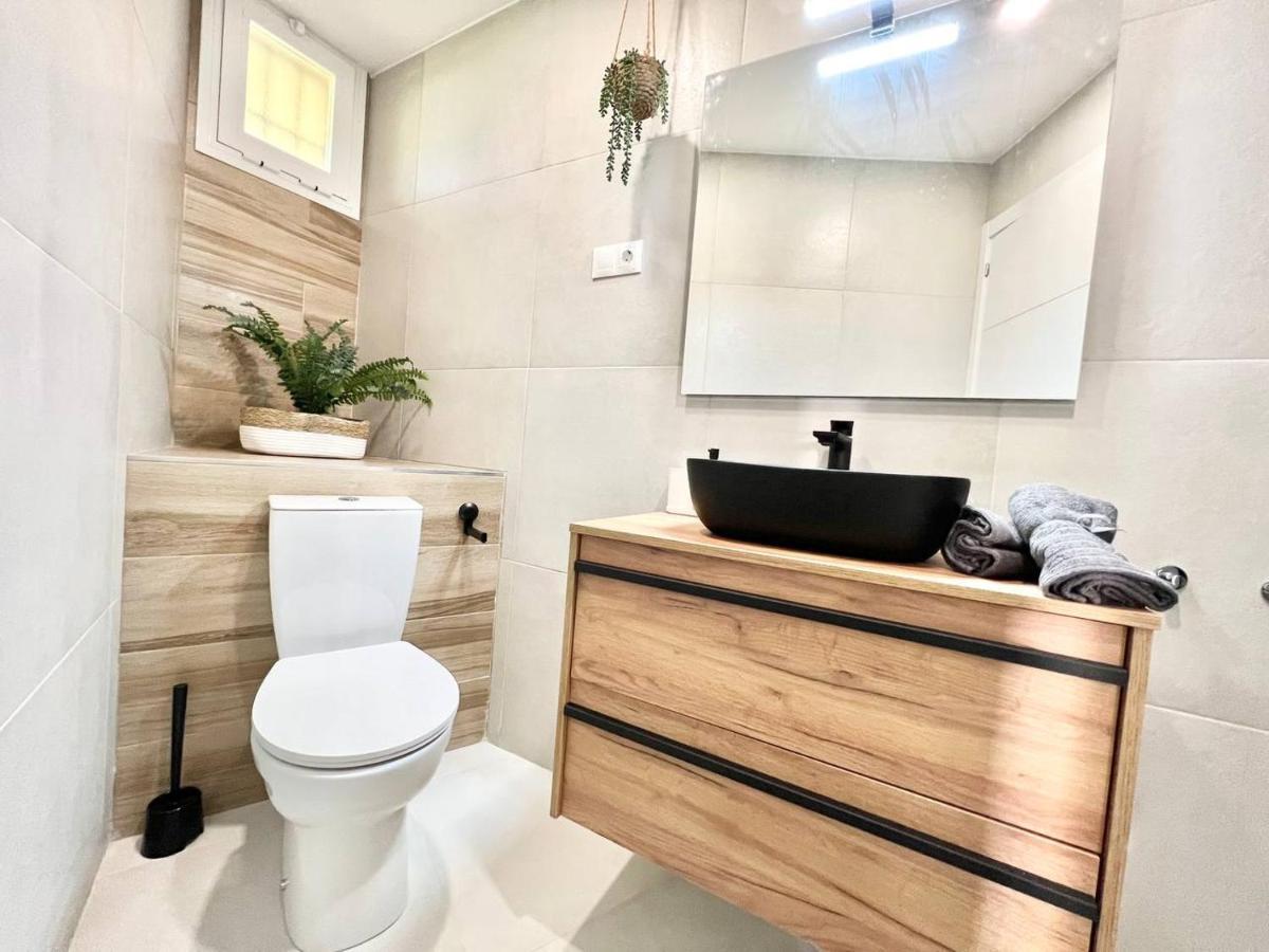 Apartament Erisa Ib Carihuela - Torremolinos Zewnętrze zdjęcie